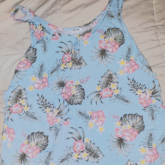 Ardene Tops - 🌸3/10$ Floral Tank